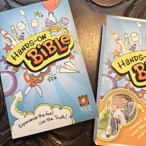 NLT Hands-On Bible Soft Cover NWT Paperback For Children Activities - Picture 4 of 9